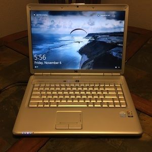 Dell Inspiron 1525 laptop